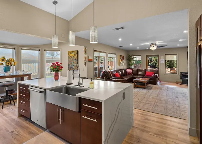Wild Horse Mesa - 4bd 2.5ba Sleeps 8 *
